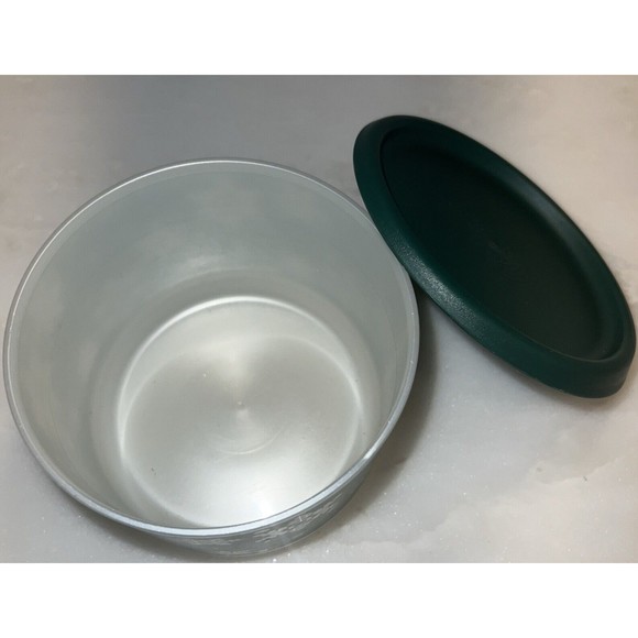 Tupperware Christmas Canister Snowflakes Holiday Green 7693 Approximately 5” Dia - Picture 4 of 7